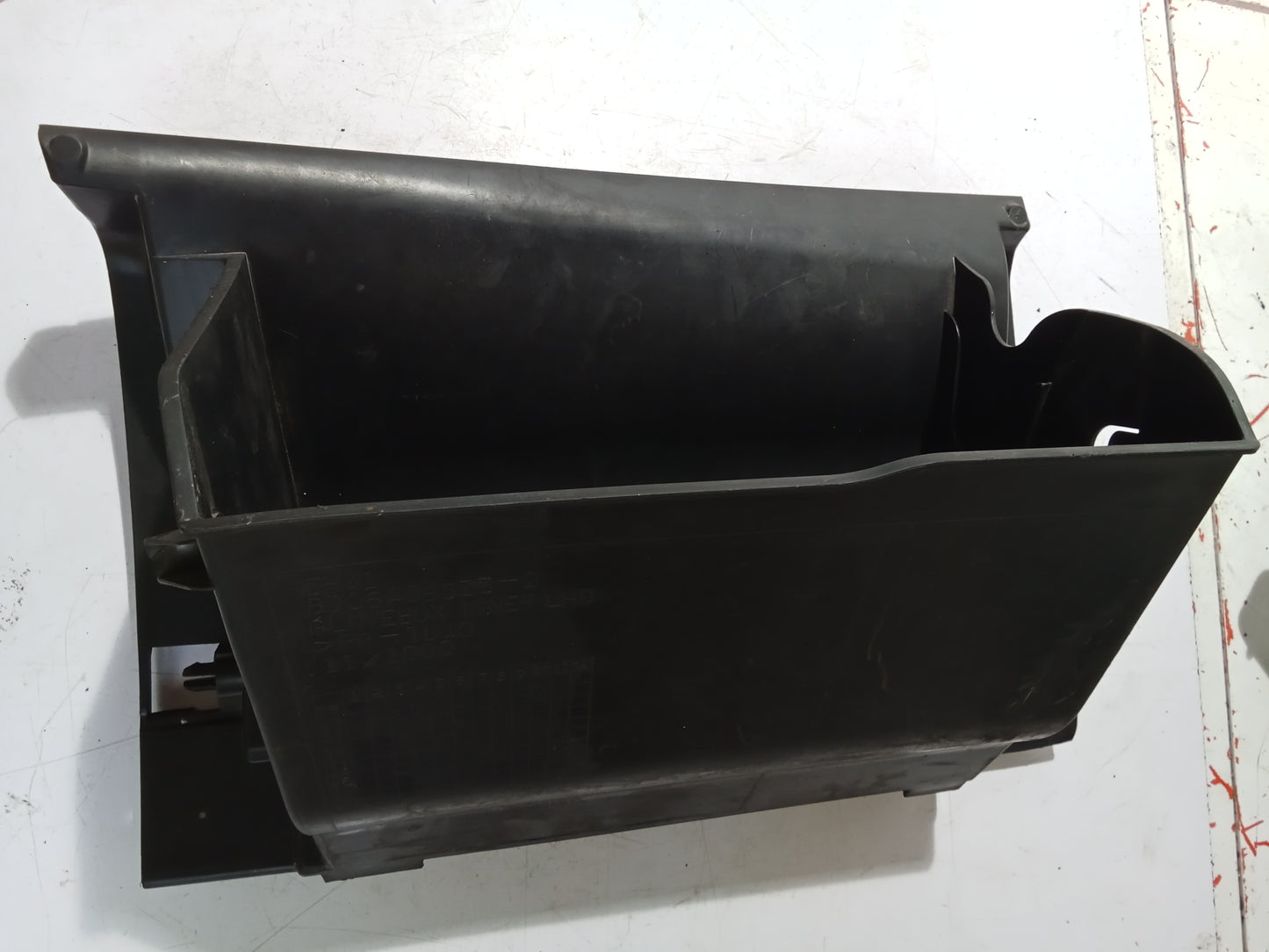 Glove Box | Mitsubishi Lancer Ex