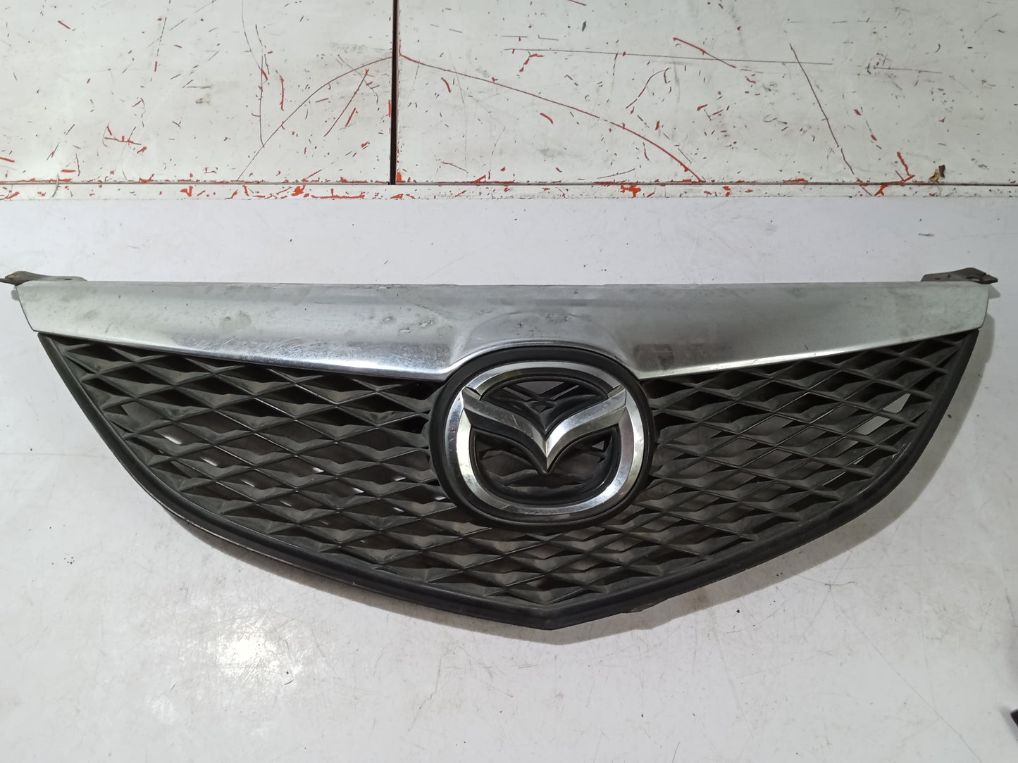 Front Grill | Mazda 6