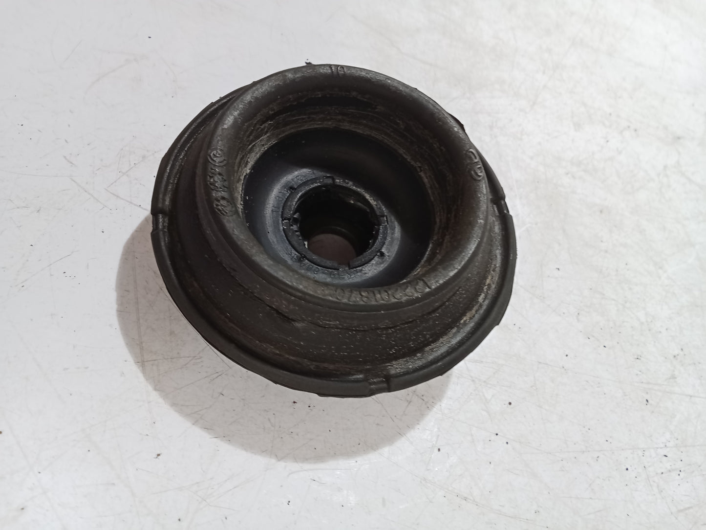 Shock Mount | Chevrolet Sail