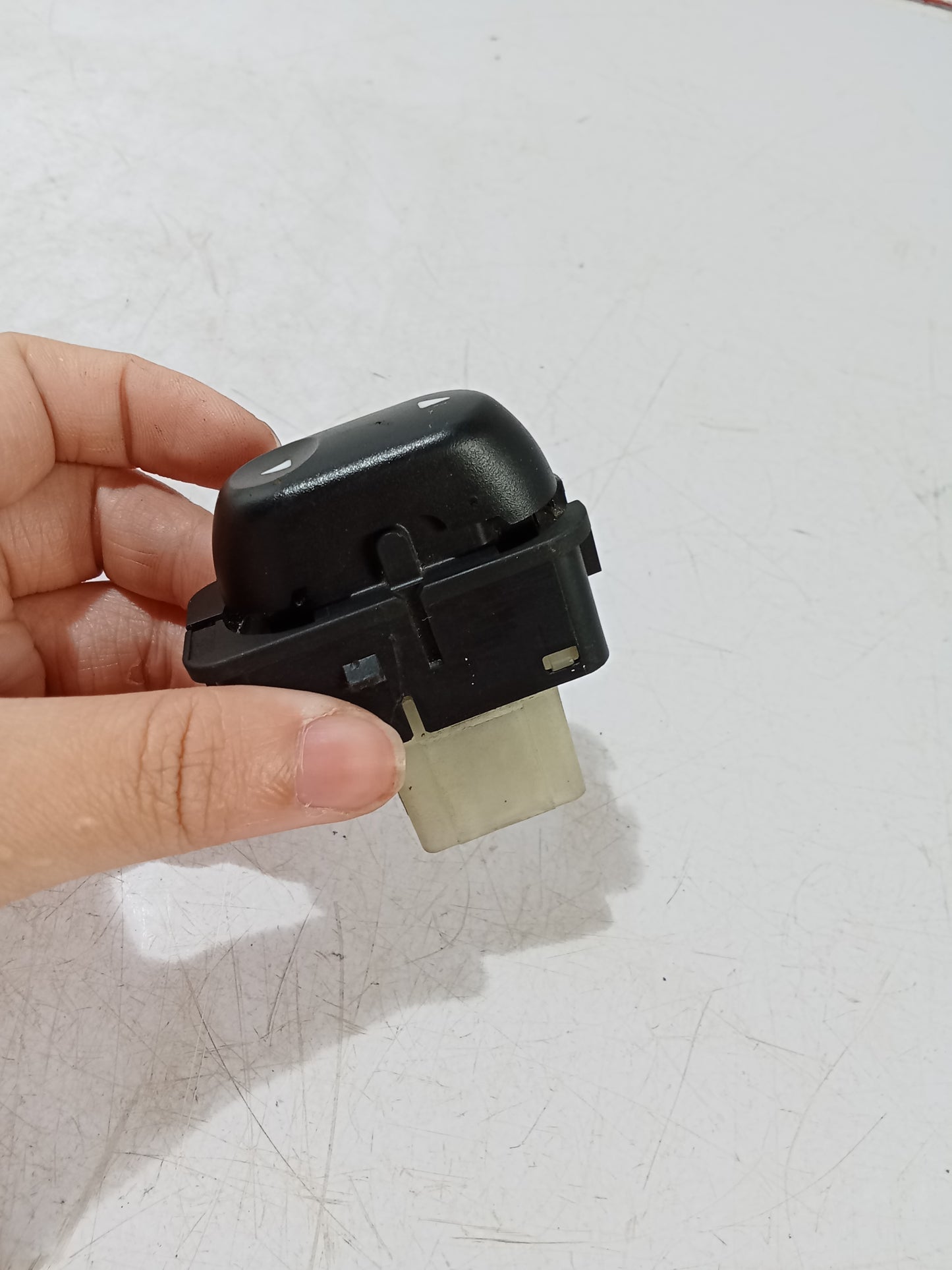 Window Switch | Ford Escape 2.0