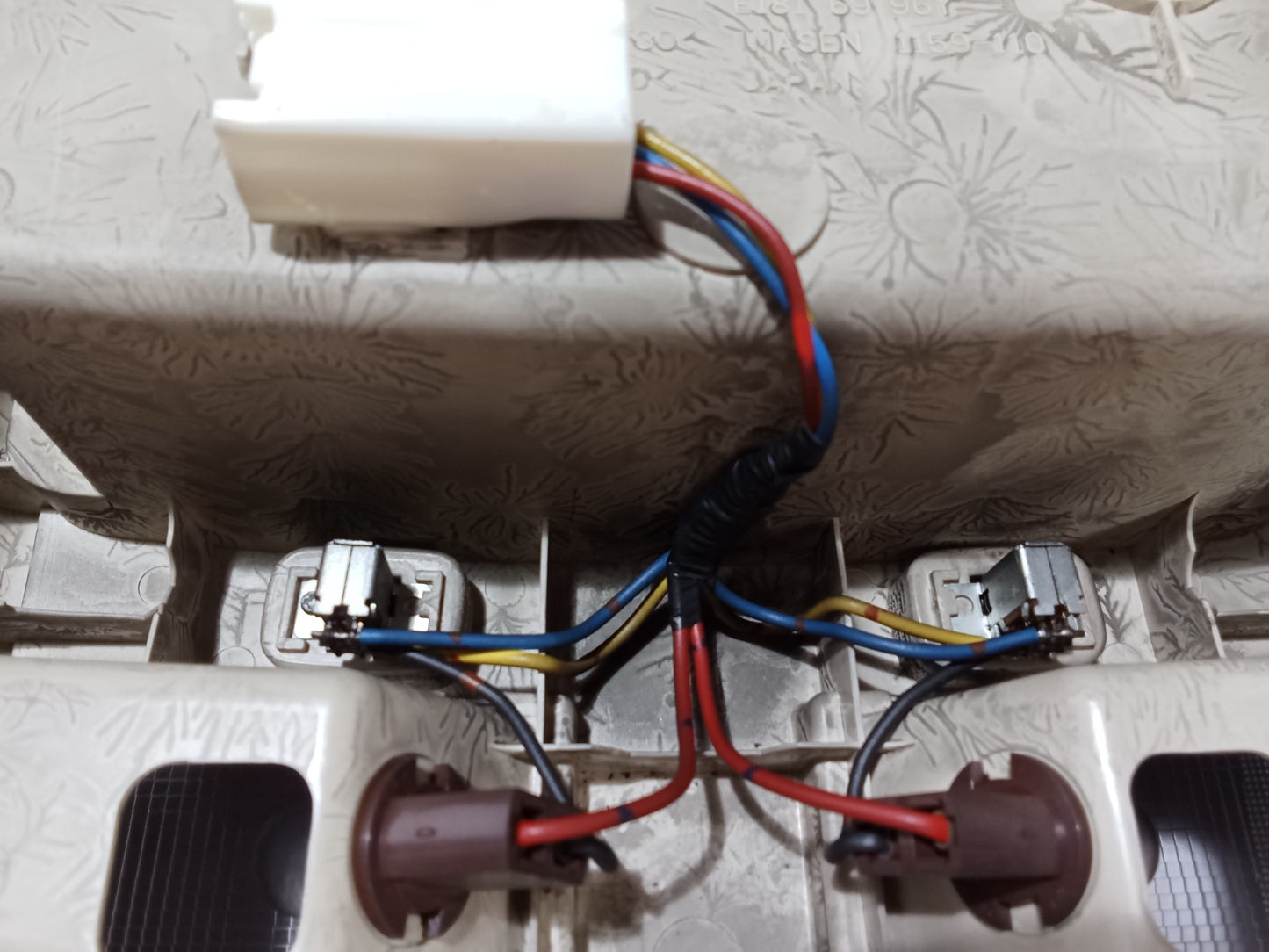 Over Head Console | Ford Escape 2.0