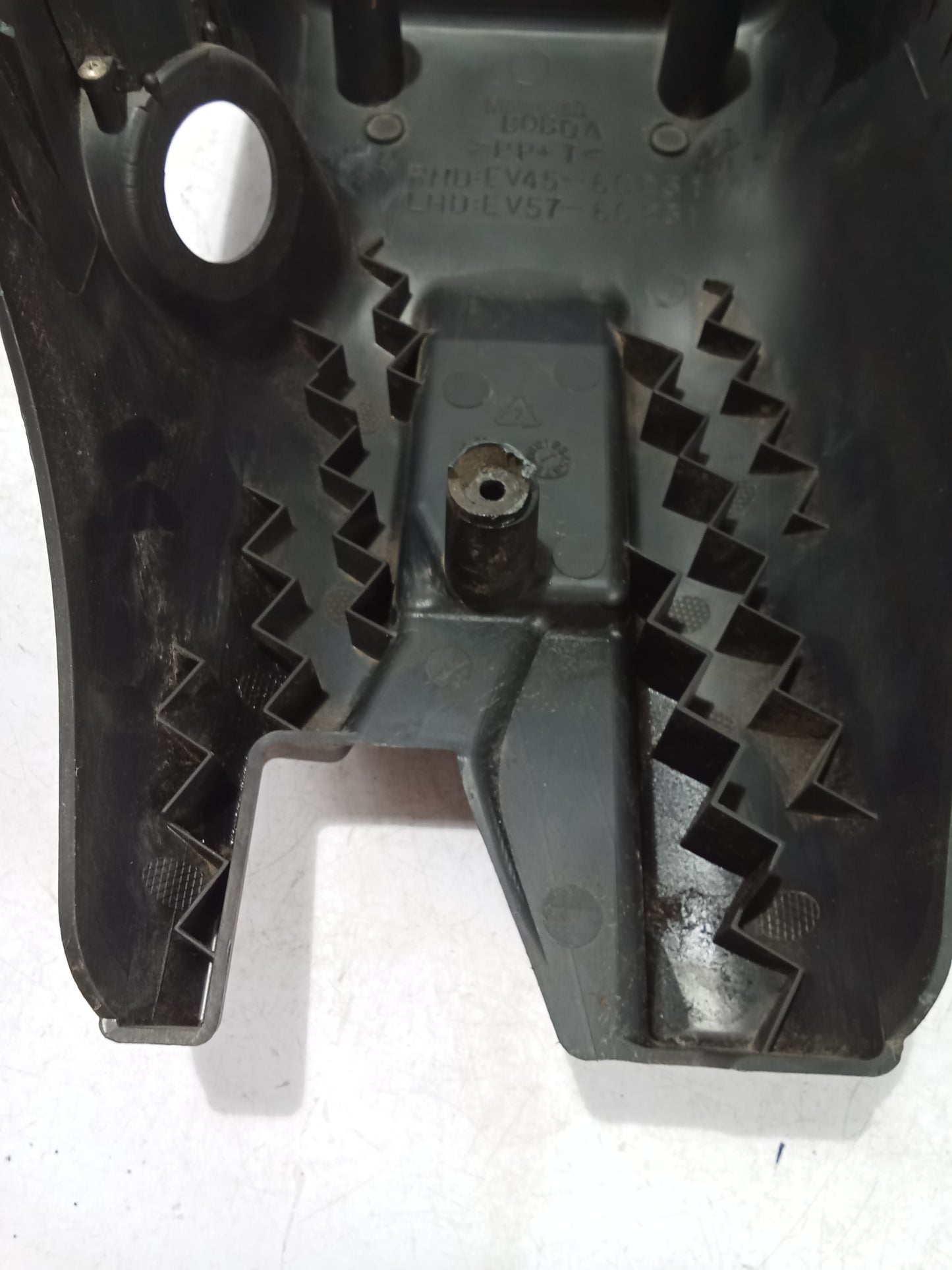 Steering Column Cover | Ford Escape 2.3