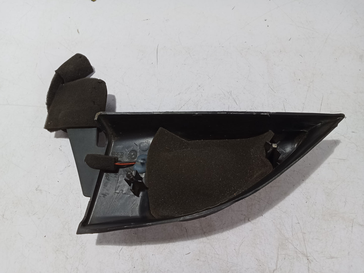 Speaker Cover | Ford Escape 2.3