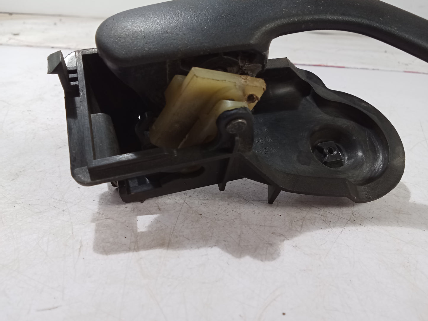 Inner Door Handle R/D/S | Ford Escape 2.3