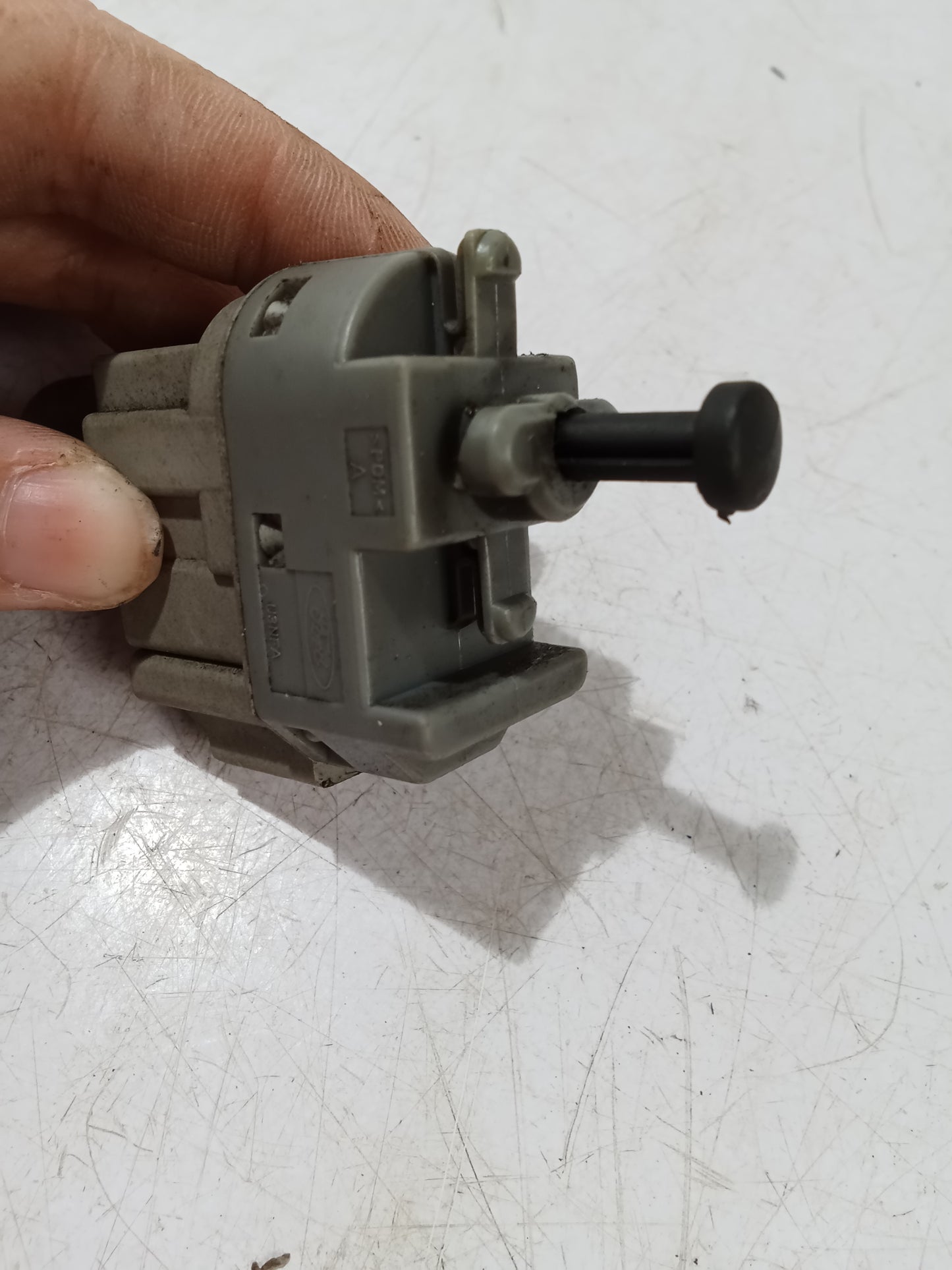 Stop Lamp Sensor | Ford Escape 2.3