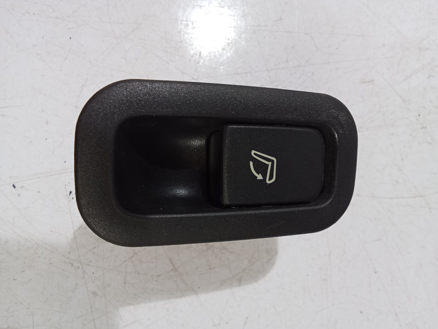 Side Seat Release P/S | Subaru