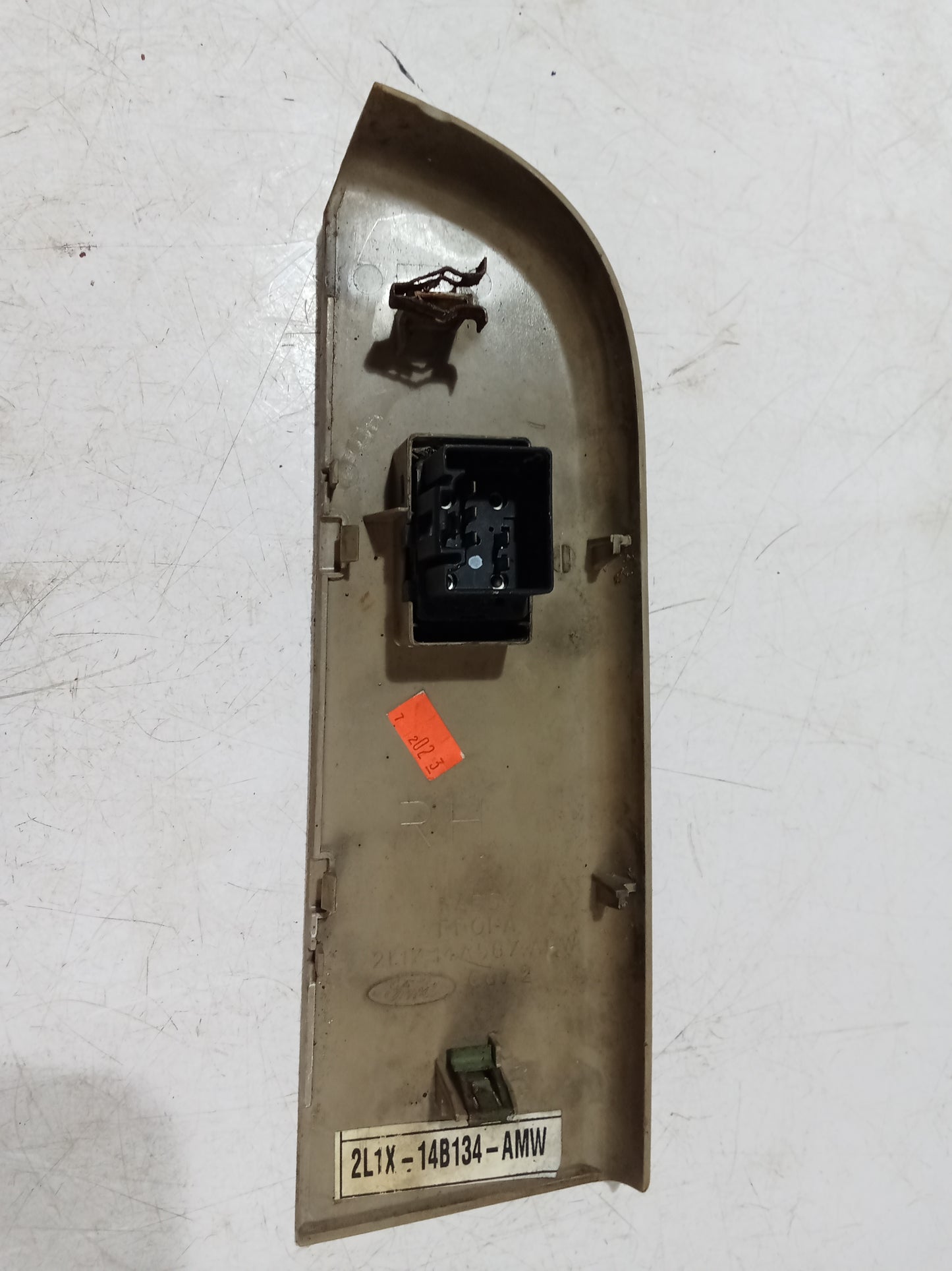Window Switch P/S | Ford Expedition