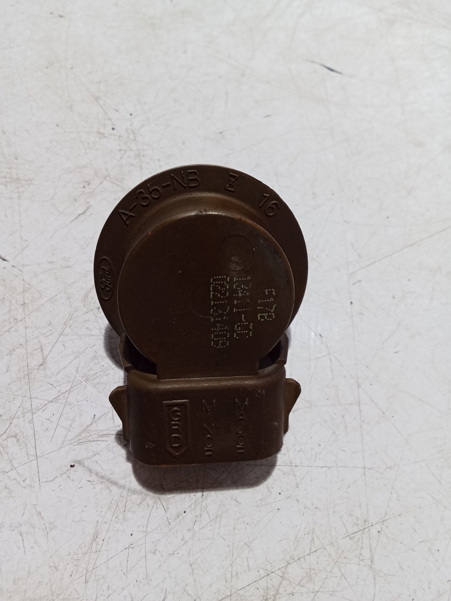 Bulb Holder Socket | Ford Expedition