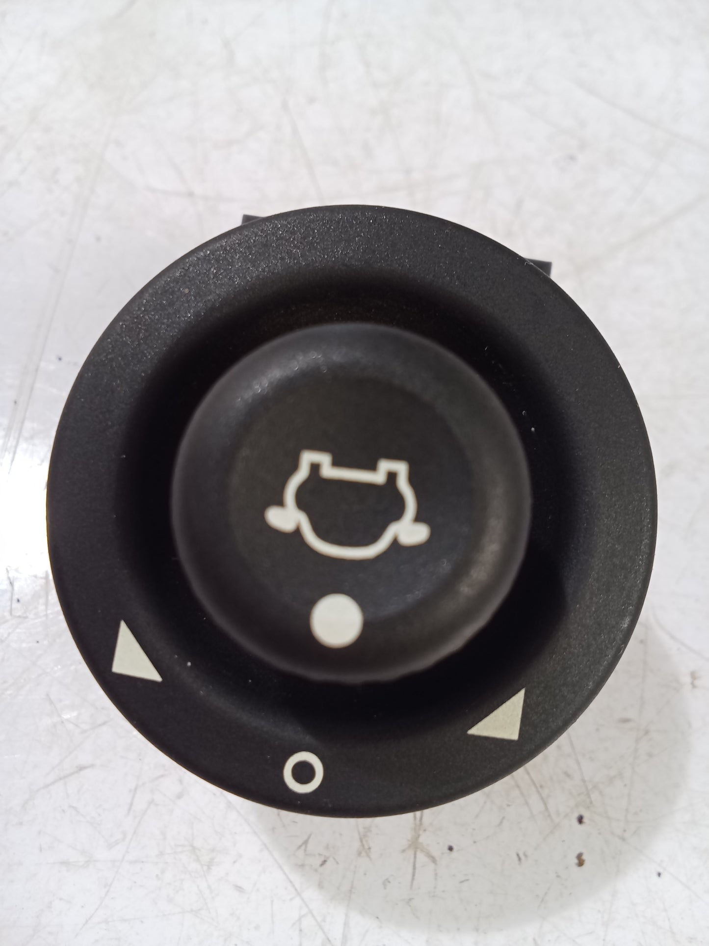 Wing Mirror Adjuster Control| Gord EcoSport