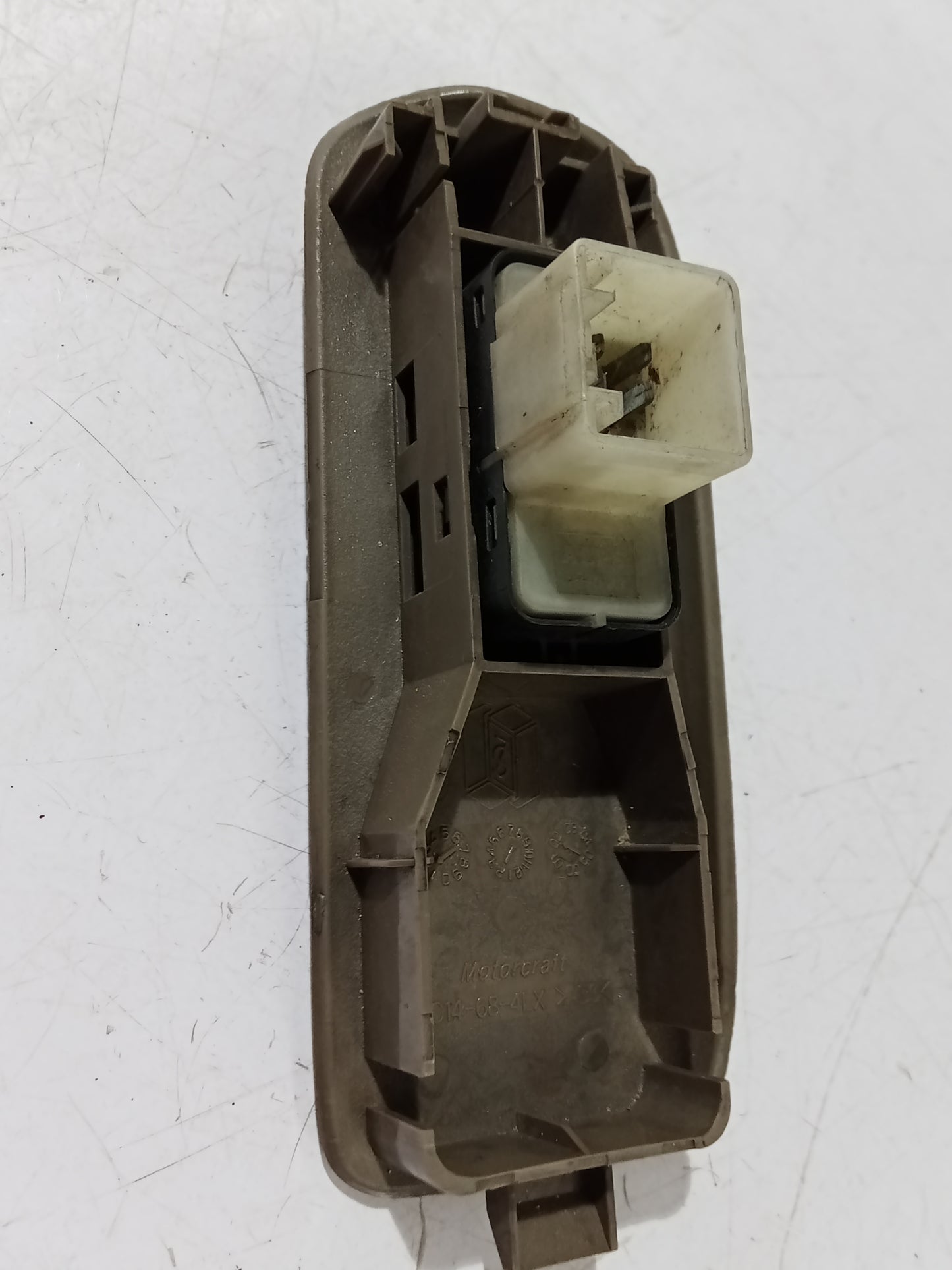 Window Switch R/P/S | Ford Escape 2.3
