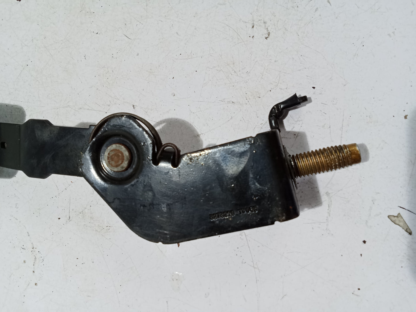 Belt Catcher | Nissan Navarra