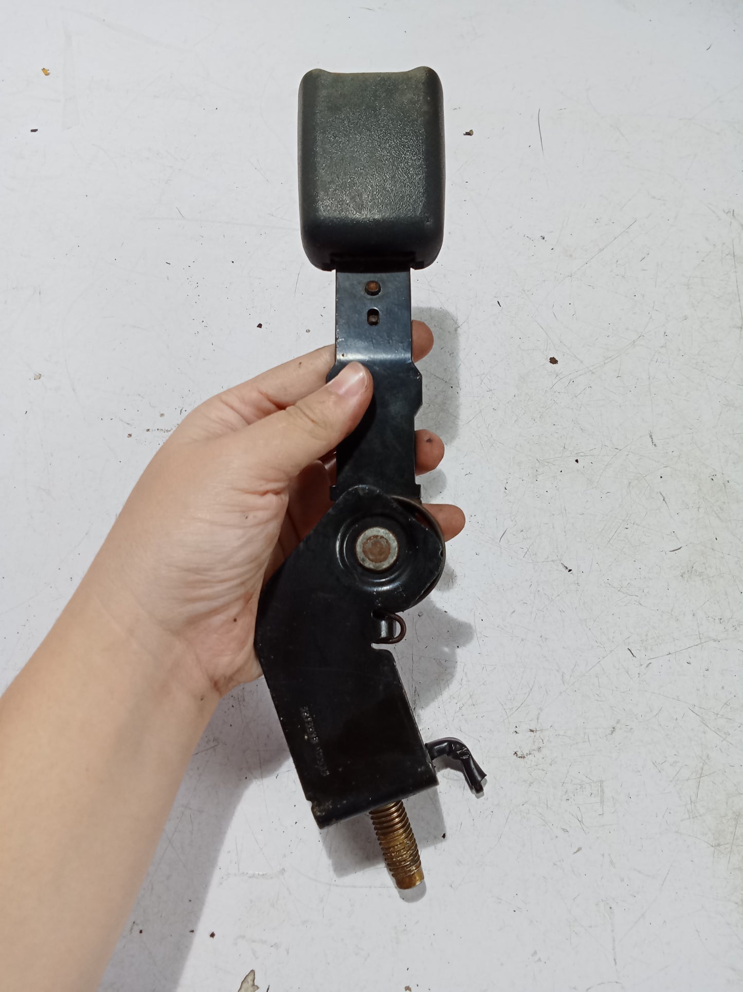 Belt Catcher | Nissan Navarra