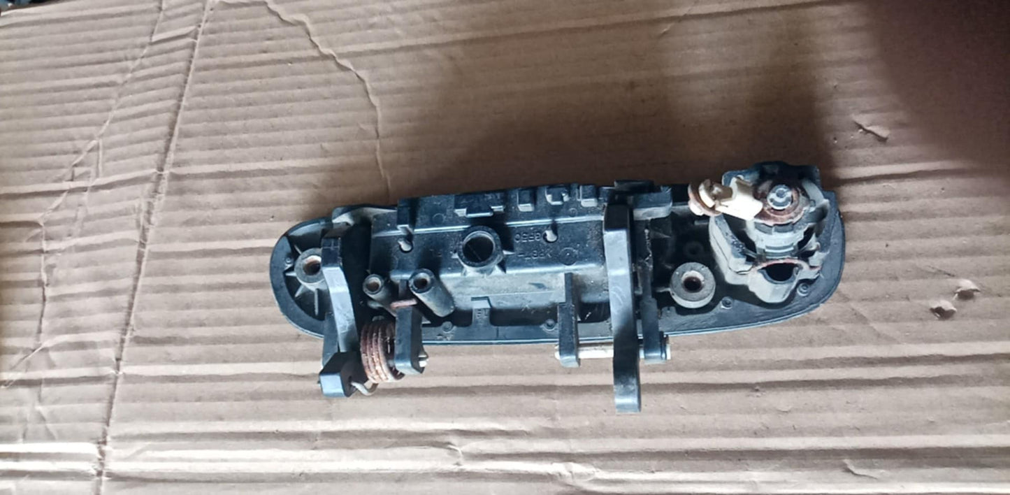 Ford Lynx Outer Door Handle Driver Side