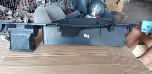 Optra 1.6 Center Panel Frame