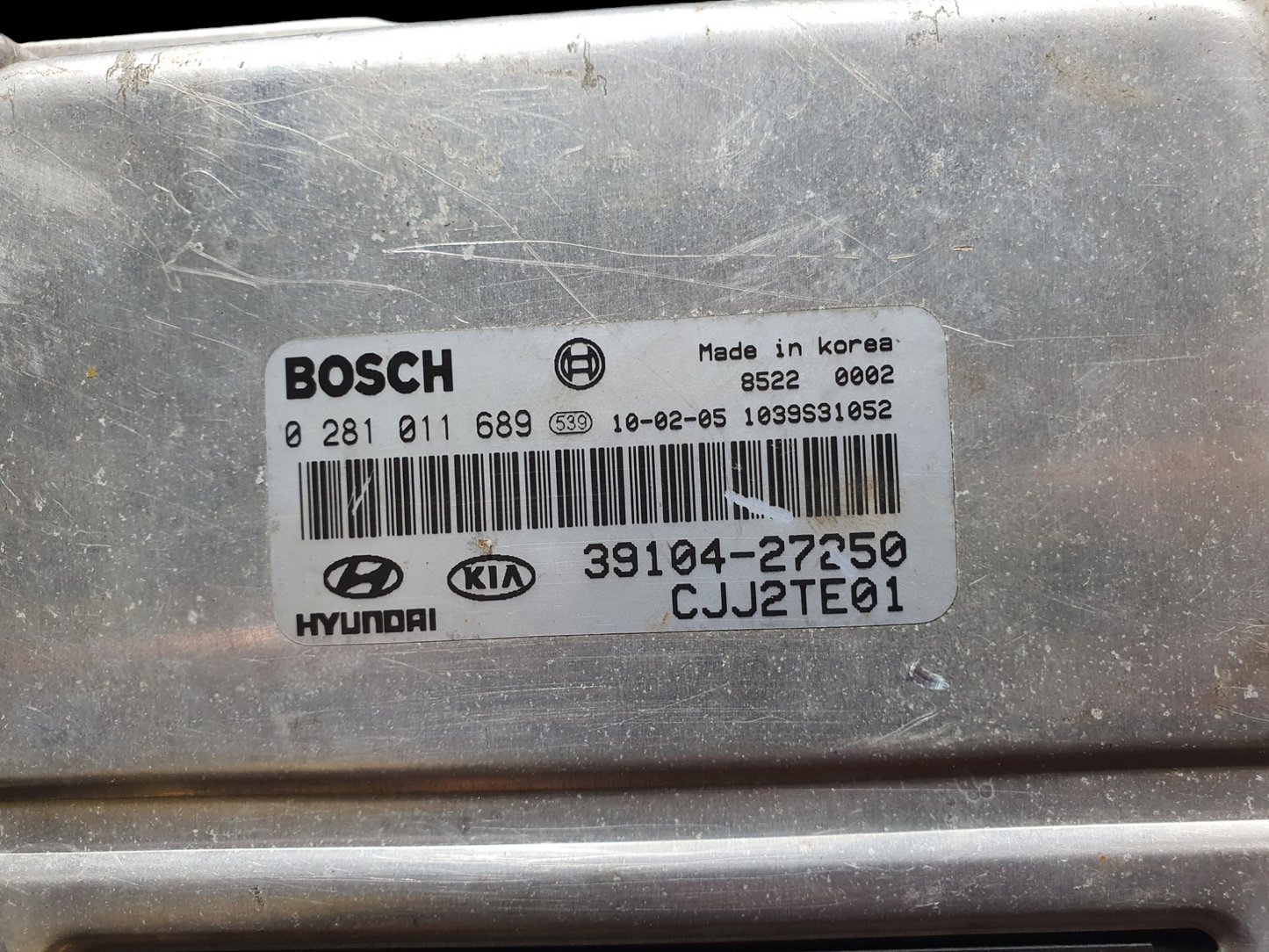 Hyundai Tucson CRDI 2009 Model Engine Computer Box (ECU) BOSCH 39104-27250 CODE:CJJ2TE01 Good Condition GENUINE ORIGINAL SURPLUS