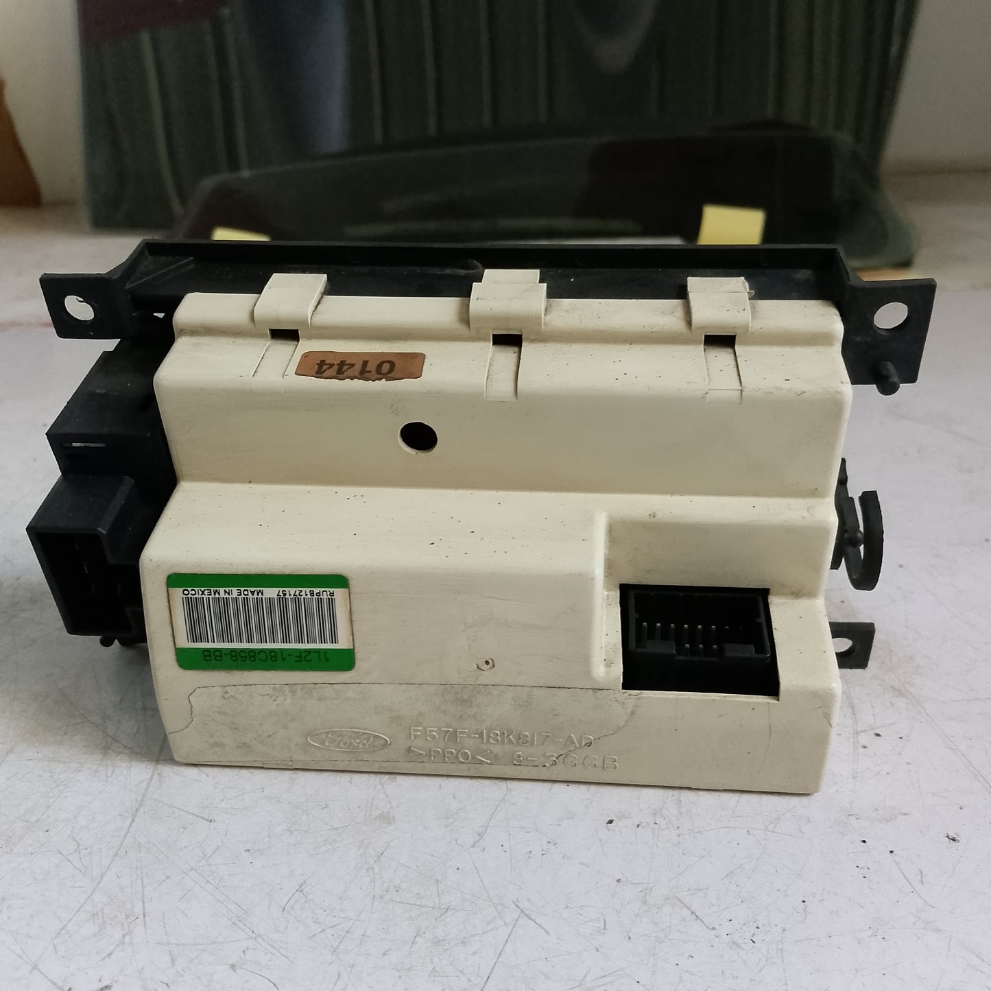 Rear Temperature Climate Control | Sport Trac