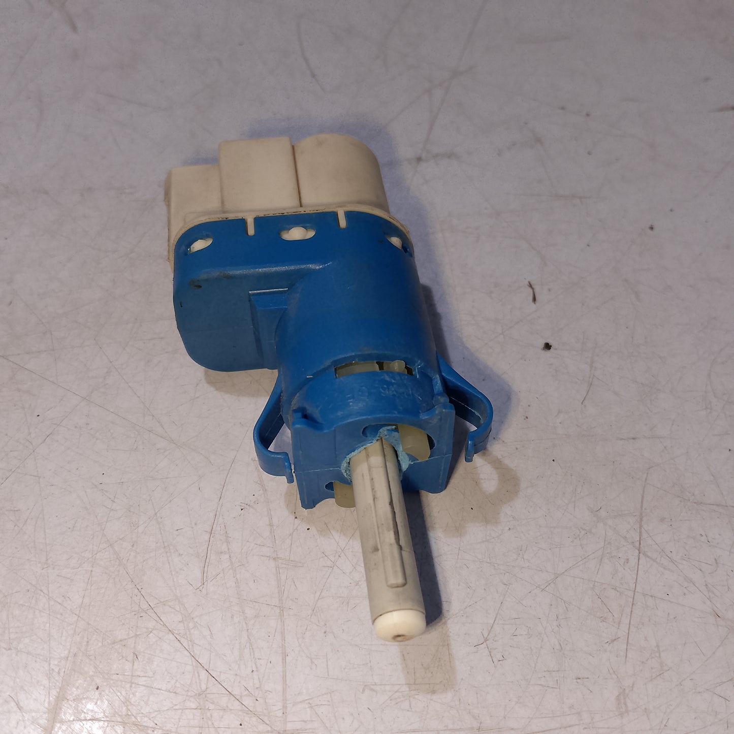 Break Light Switch| Explorer