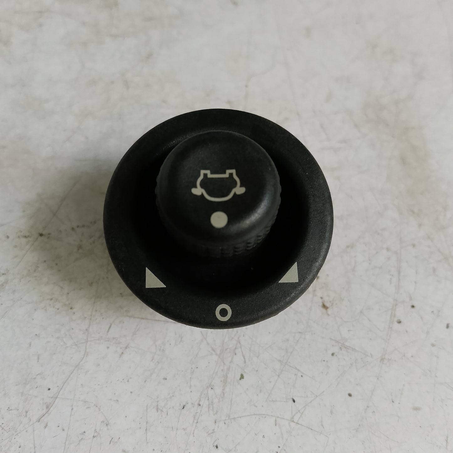 Mirror Adjustment Switch | Fiesta