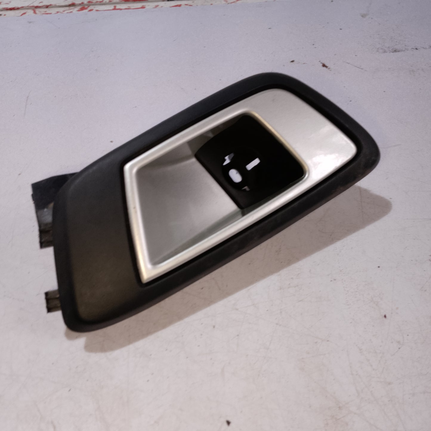 Inner Door Handle | Passenger Side Ecosport