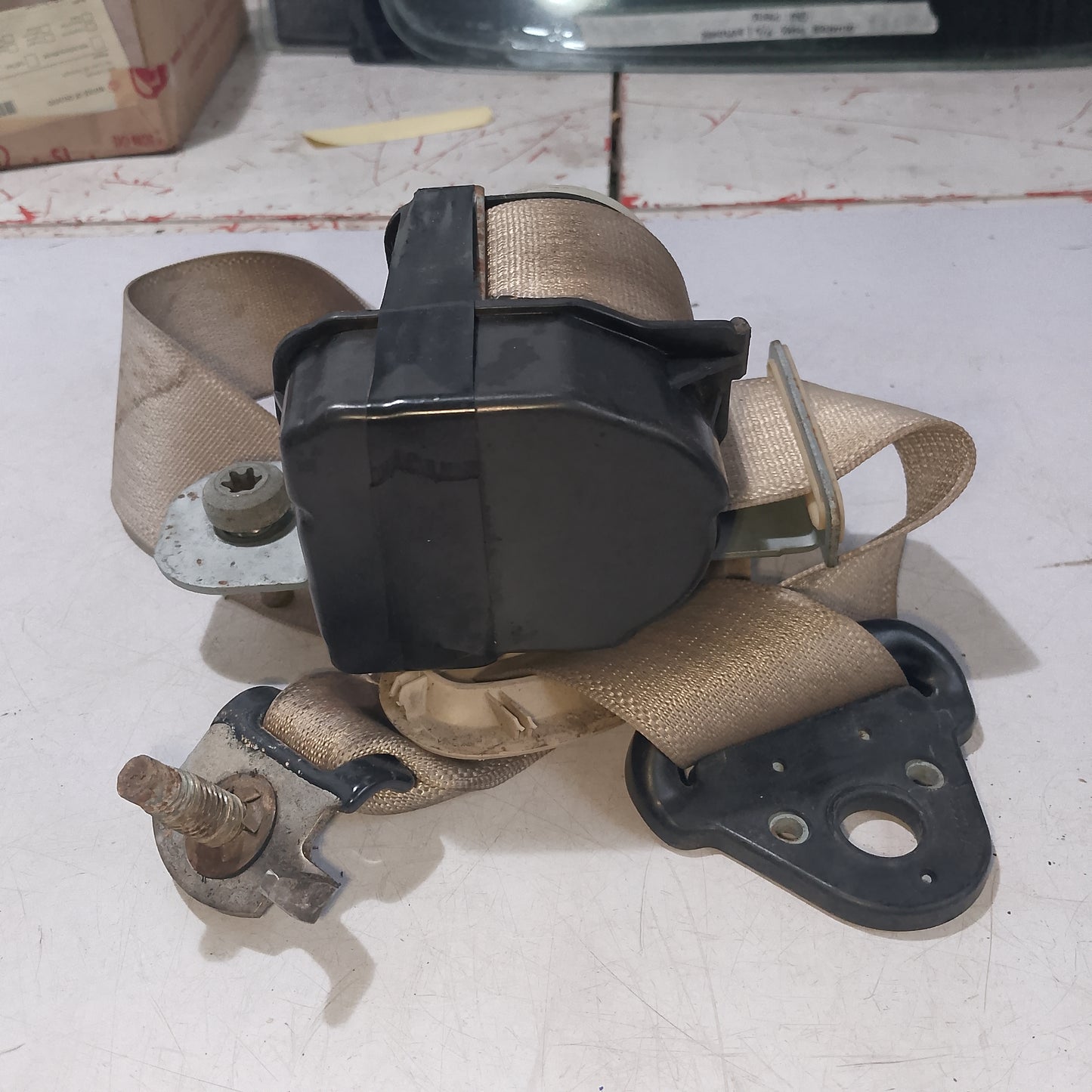 Seatbelt Assy F/D/S w/ issue | Explorer