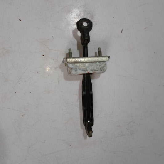 Door Hinge | Chevrolet Cruze