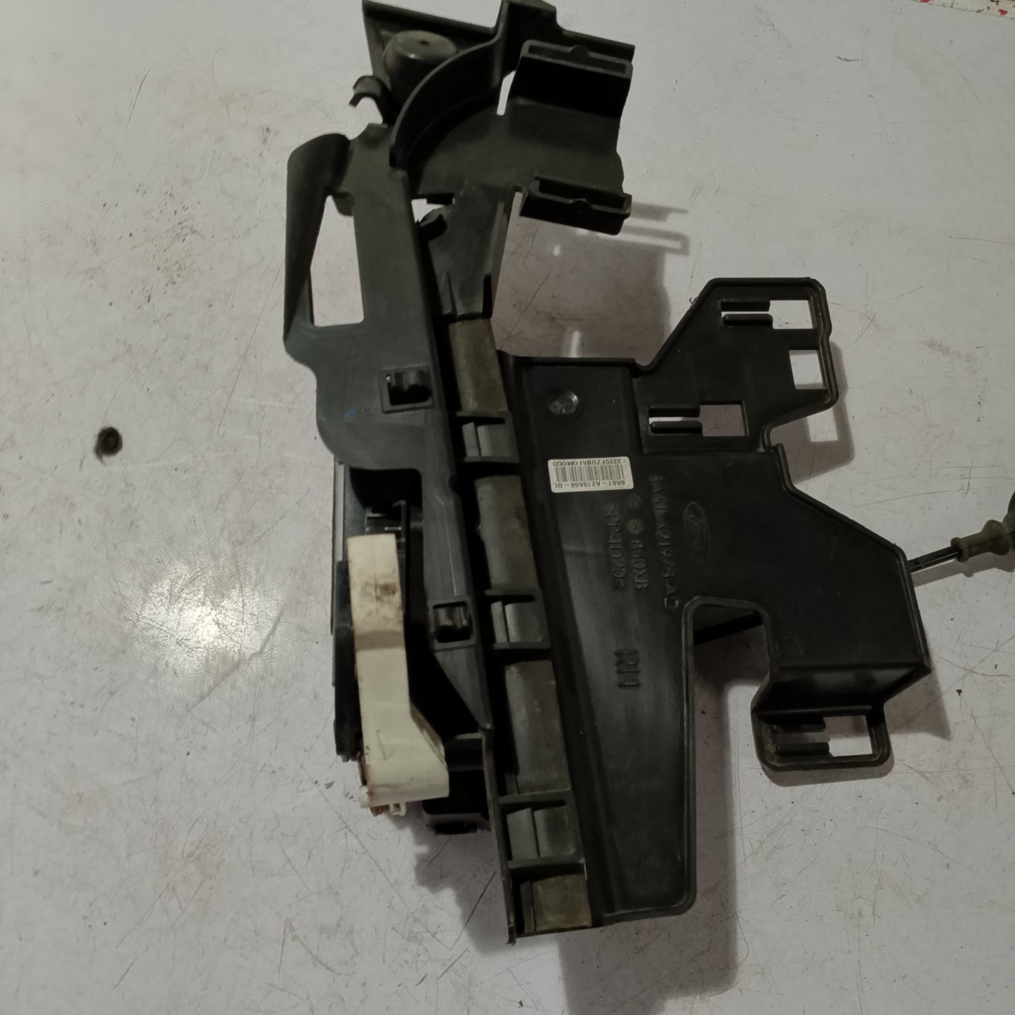 Door Lock Actuator P/S | Ford EcoSport