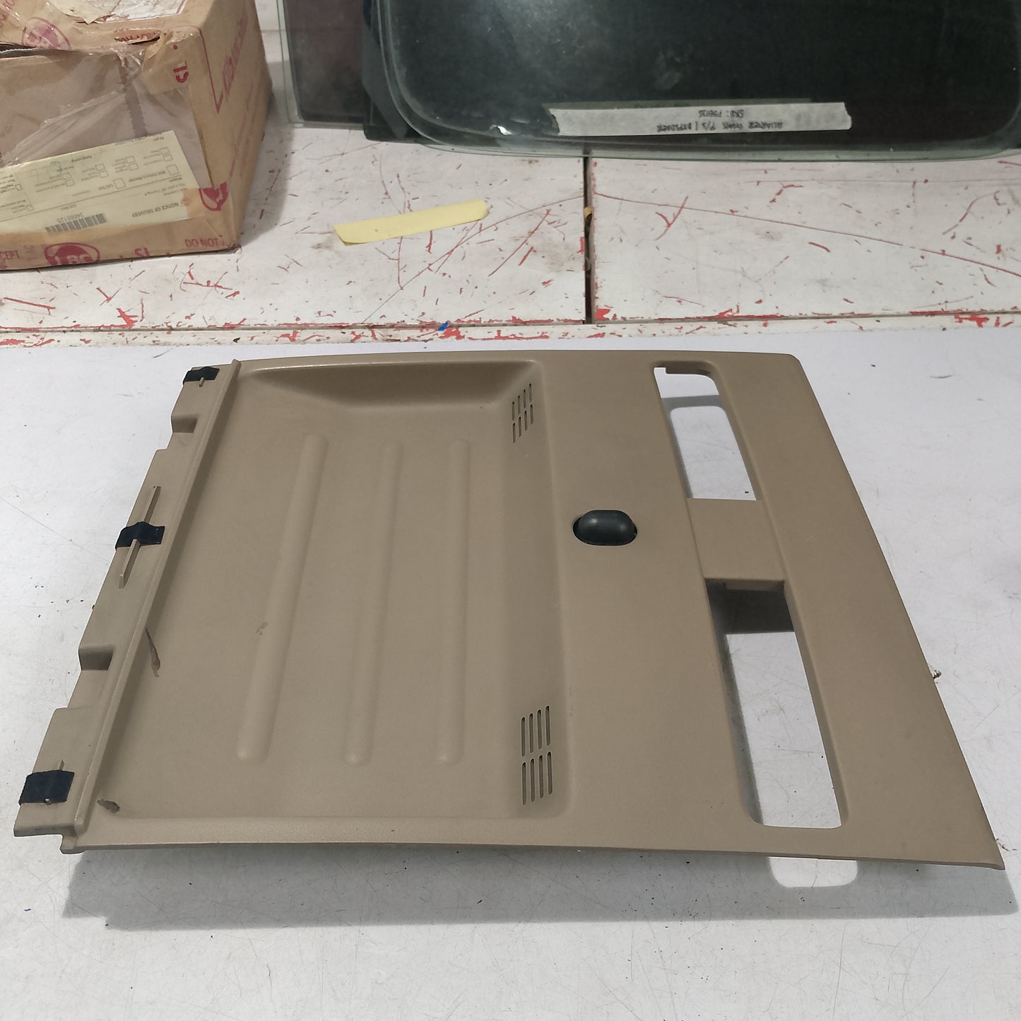 Table Tray | Explorer