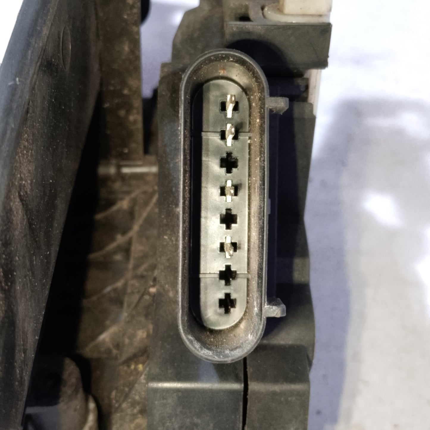 Door Lock Actuator P/S | Ford EcoSport