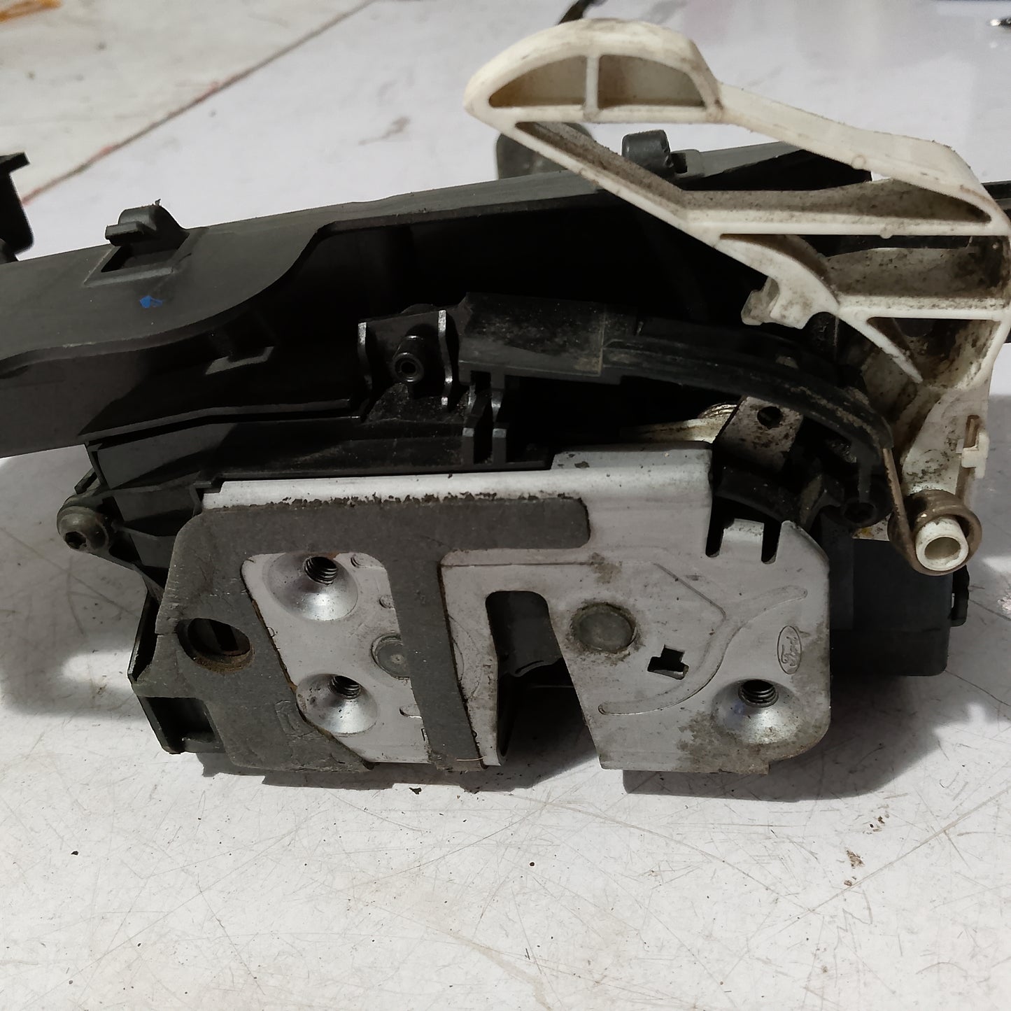Door Lock Actuator P/S | Ford EcoSport