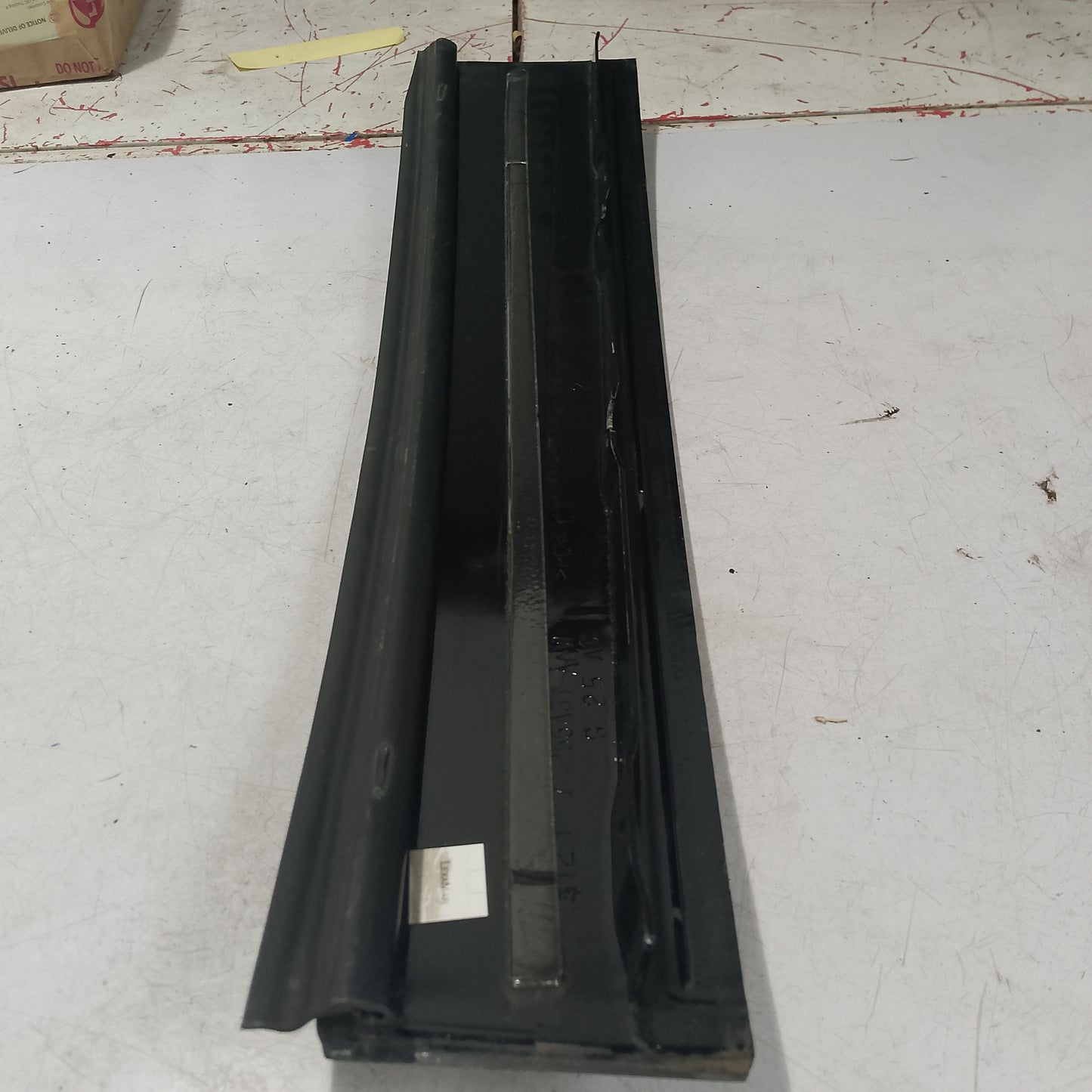 Body Mouldings & Trim R/D/S | Explorer