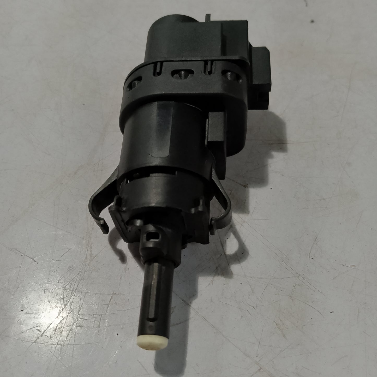 Break Light Switch | Explorer