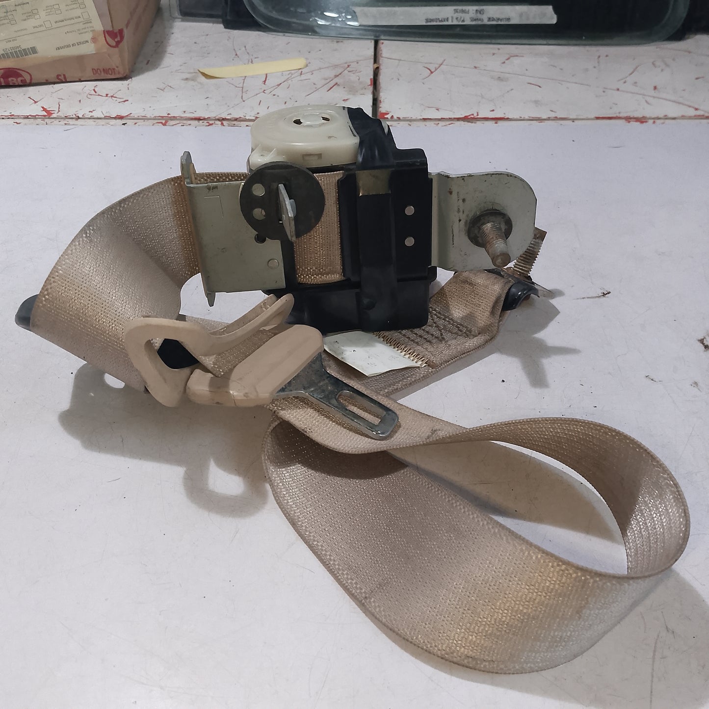 Seatbelt Assy F/D/S w/ issue | Explorer