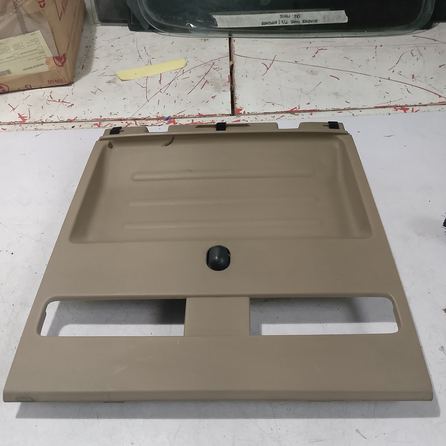 Table Tray | Explorer