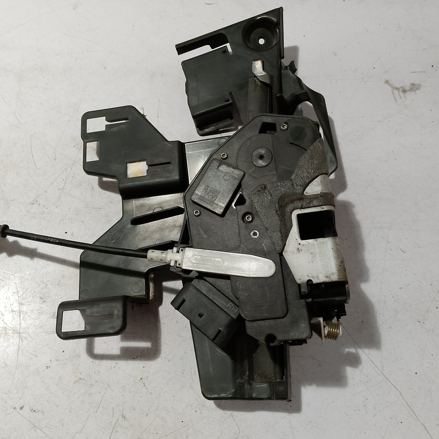 Door Lock Actuator P/S | Ford EcoSport