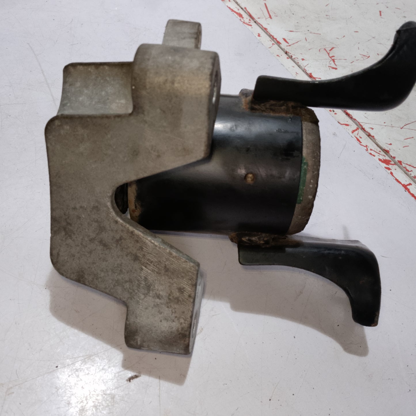 Engine Support | Ecosport