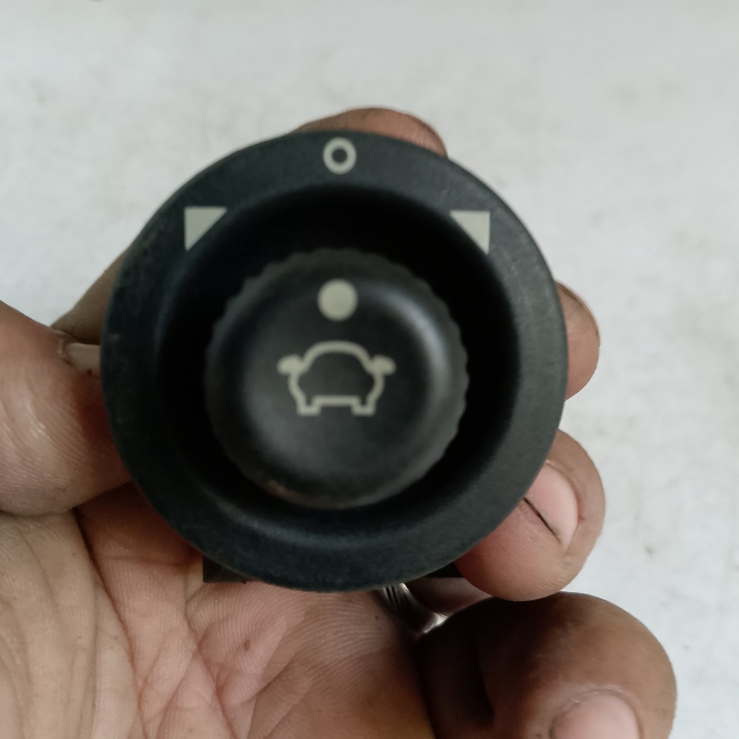 Mirror Adjustment Switch | Fiesta