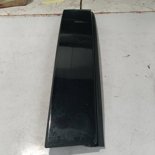 Body Mouldings & Trim R/D/S | Explorer