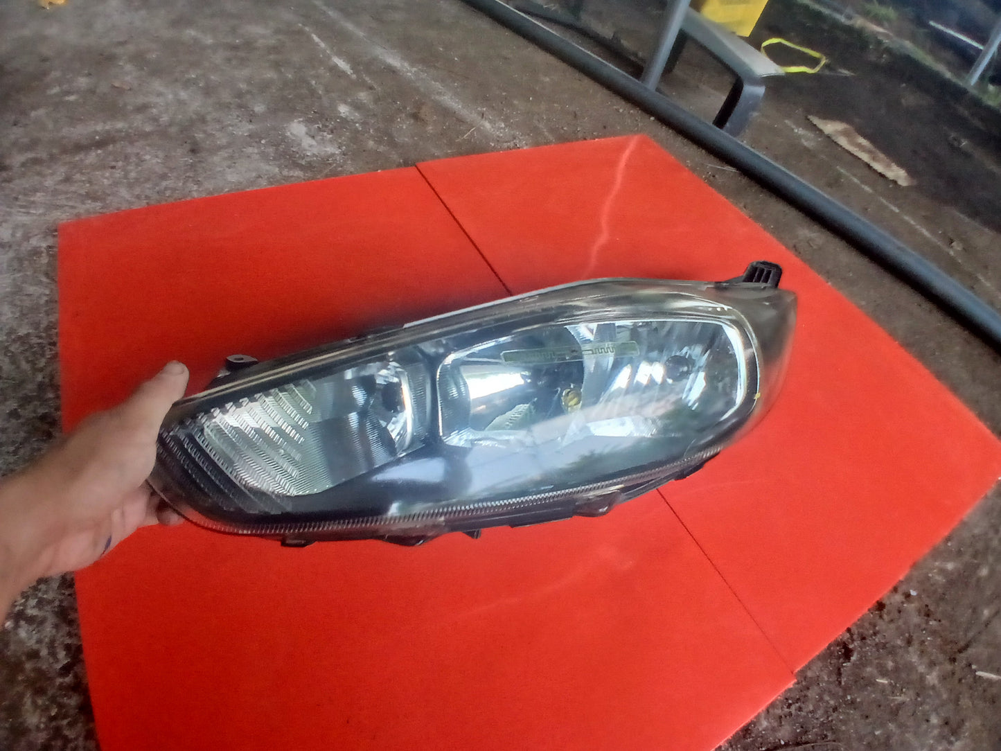 Ford Fiesta Headlight Smoked Type  Driver Side ( with issue )