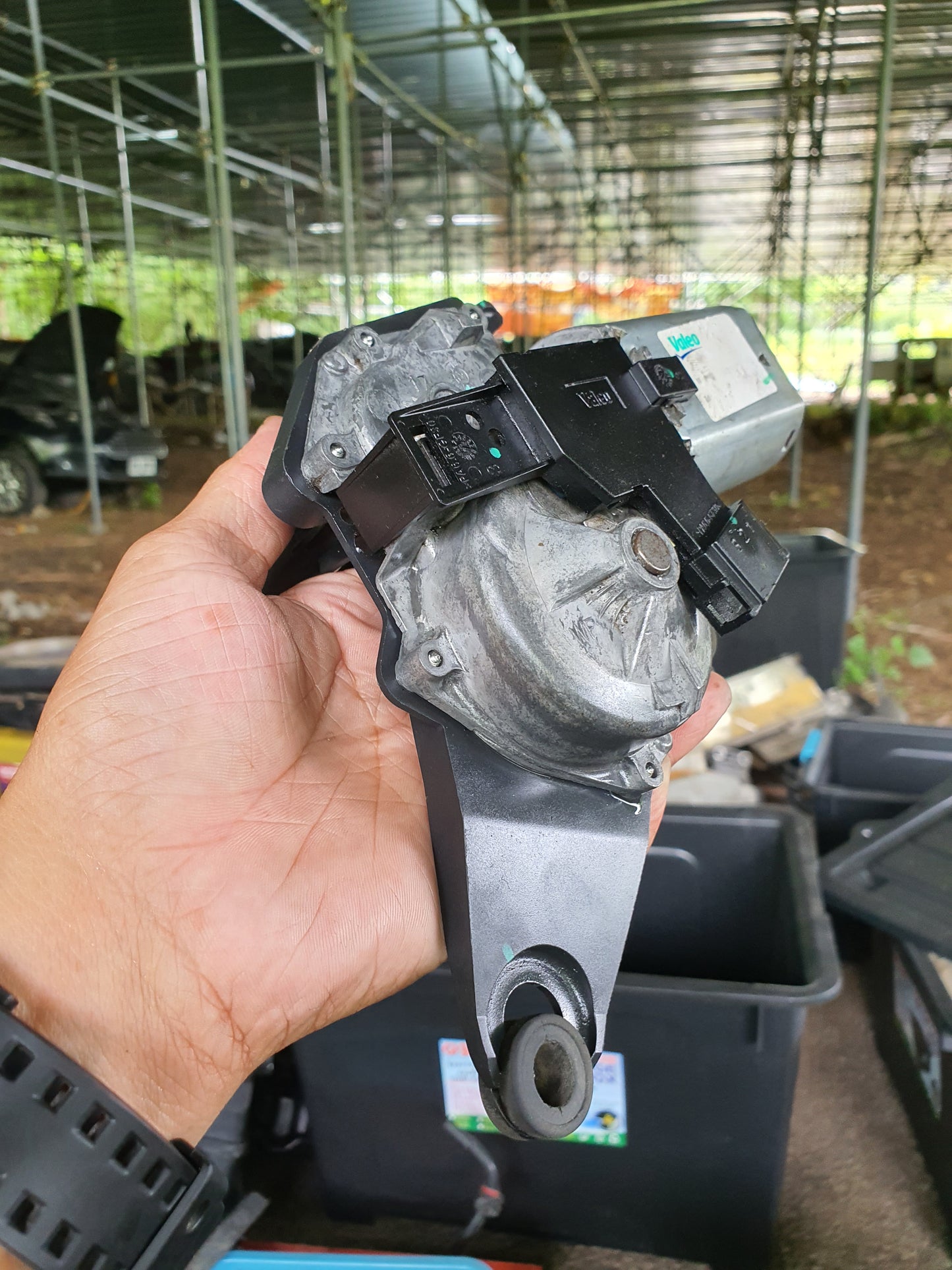 Hyundai Tucson | Rear Wiper Switch