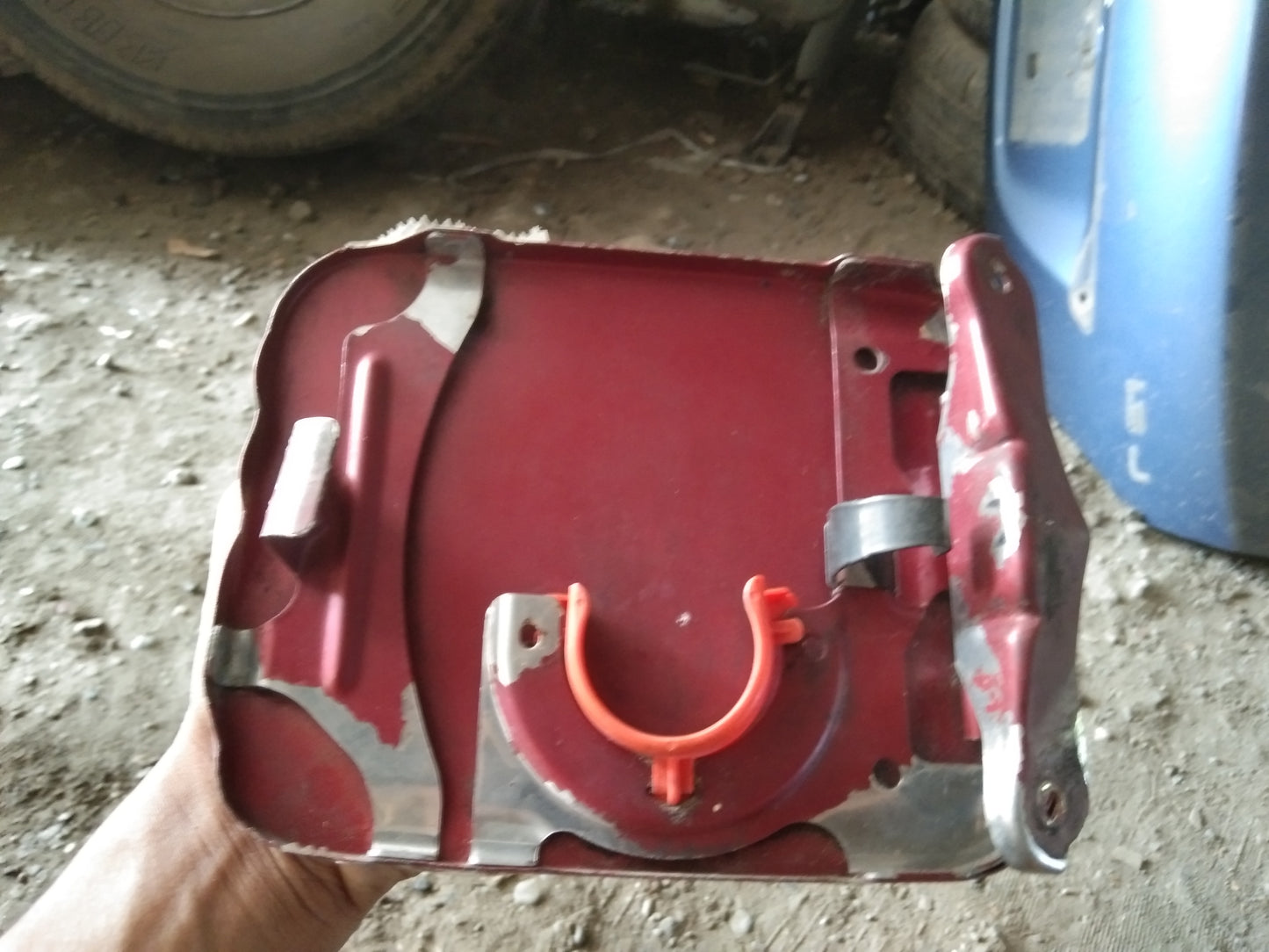 Nissan Eccs Gas Tank Cover