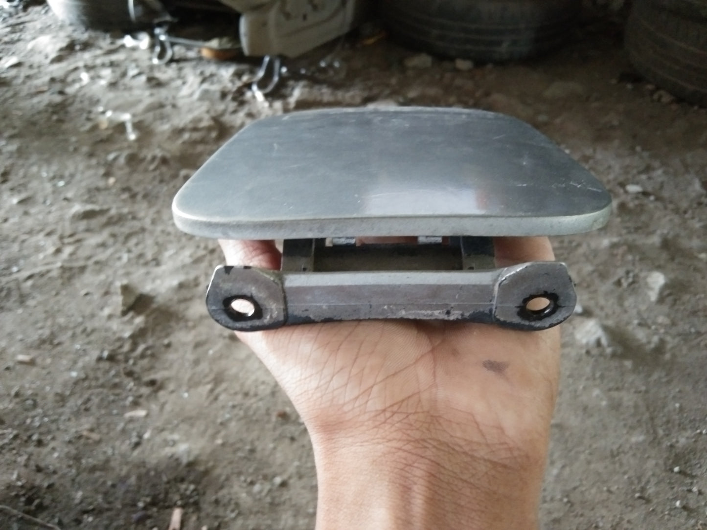 Optra Gas Tank Cover