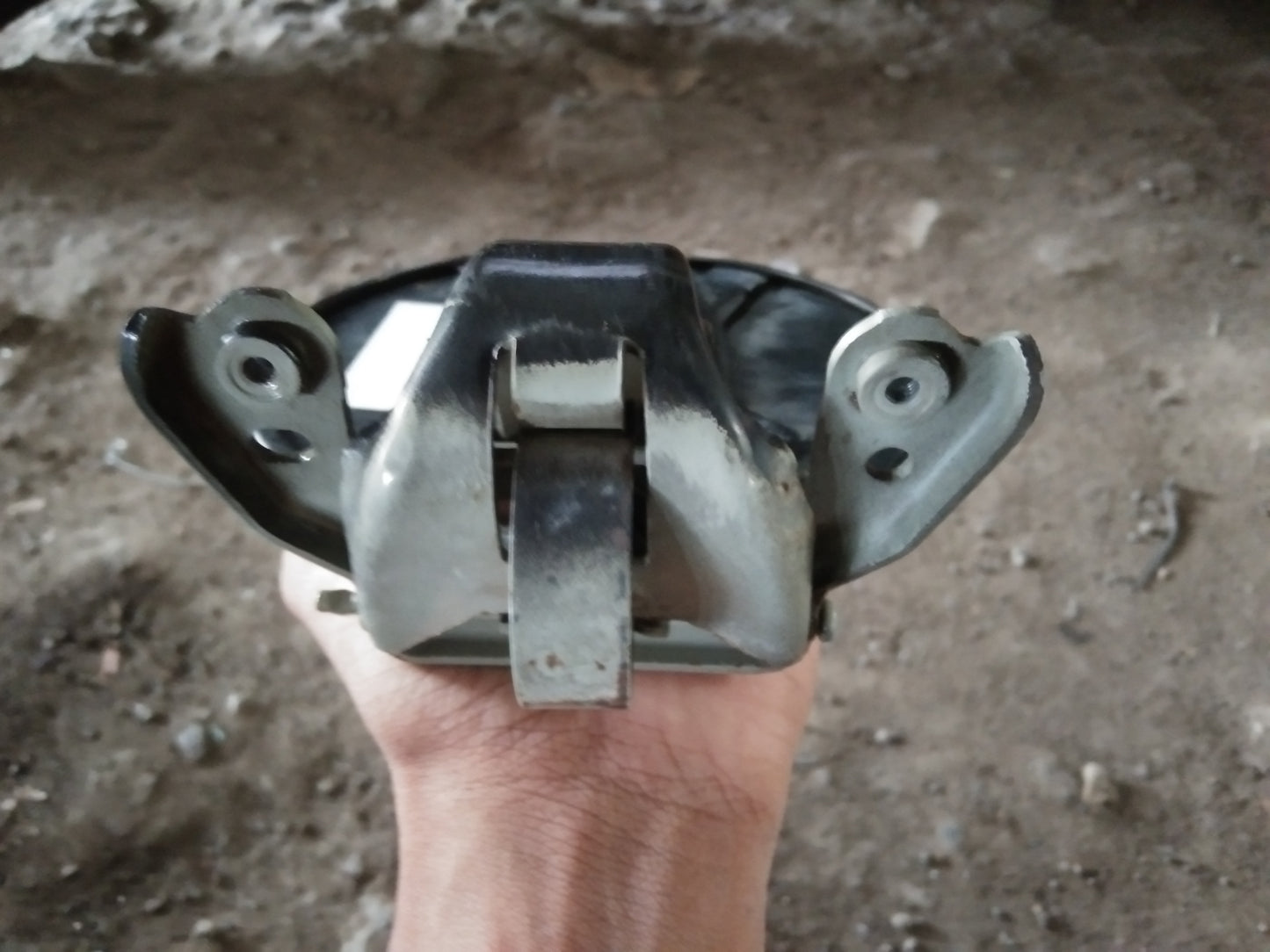 Ford Explorer Gas Tank Cover