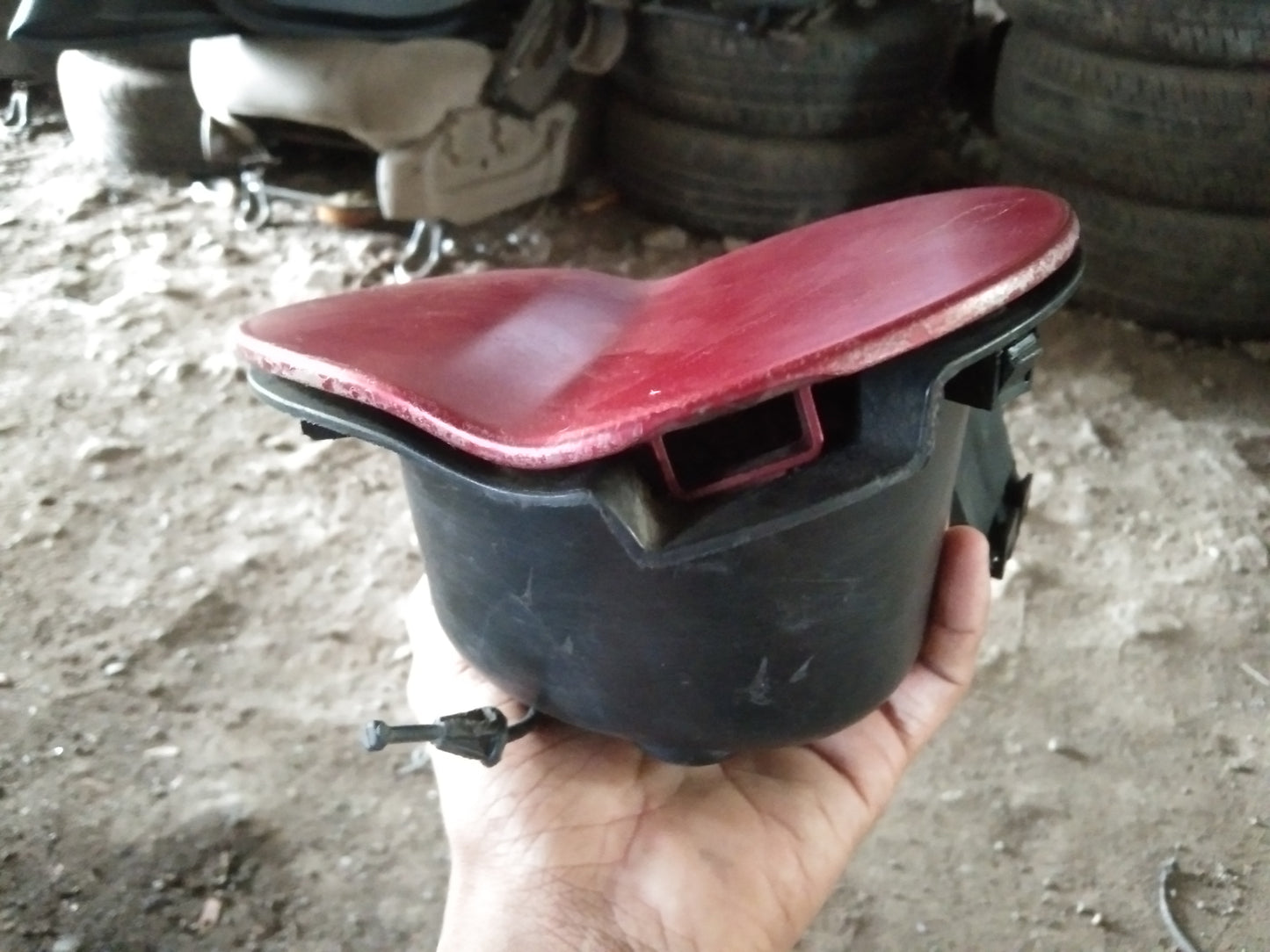 Sport Trac Gas Tank Cover