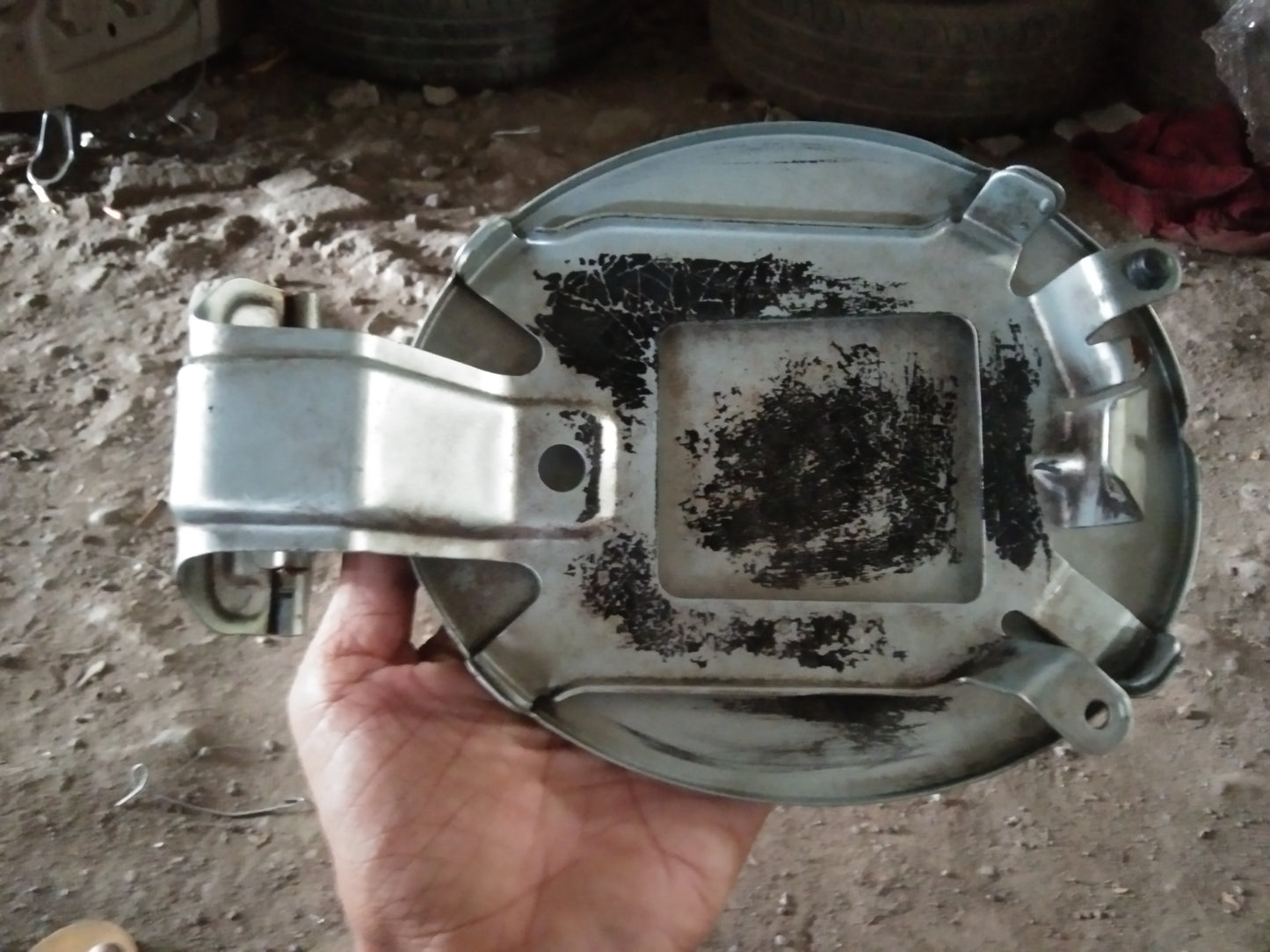 Ford Escape Gas Tank Cover