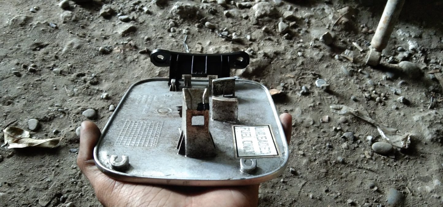 Optra 1.6 Gas Tank Cover