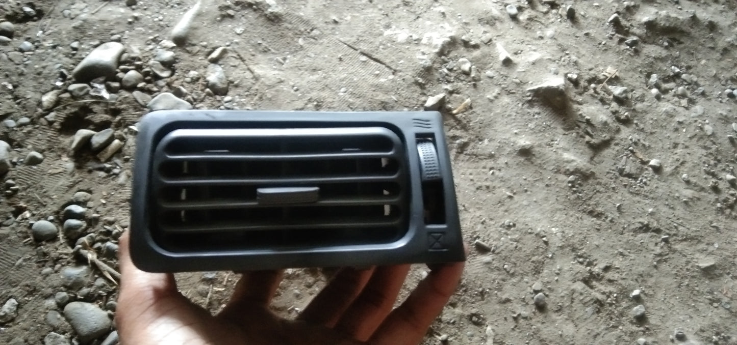 Toyota Altis Aircon Vent Louver