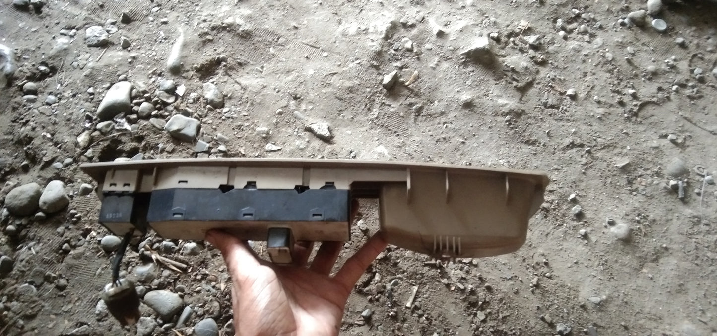 Optra 1.8 Main Switch Driver Side
