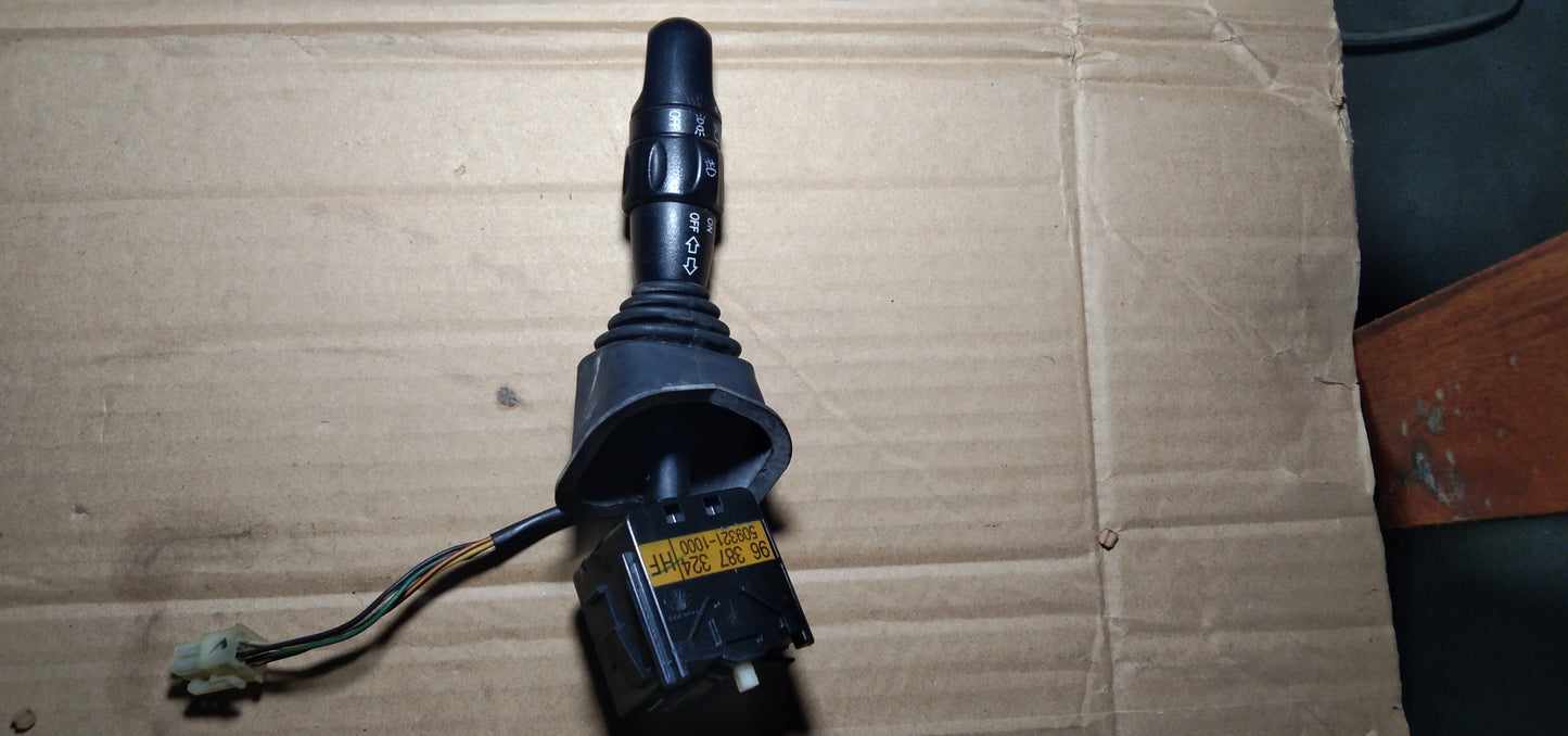 Optra 1.6 Signal Switch