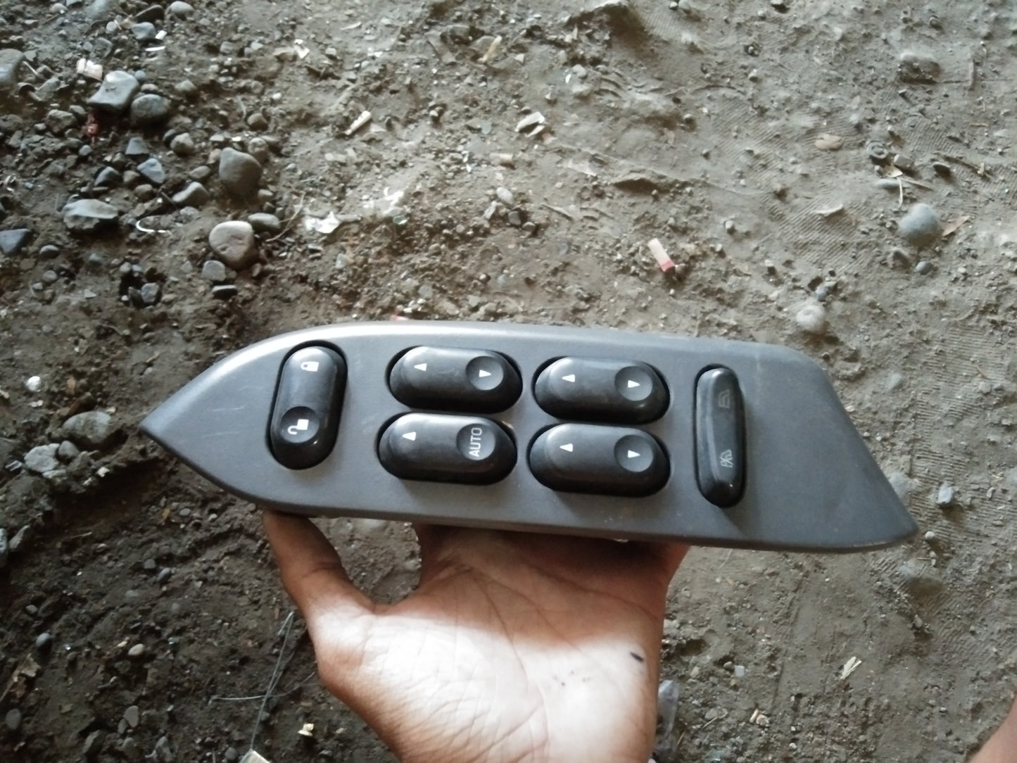 Explorer Main Switch Driver Side