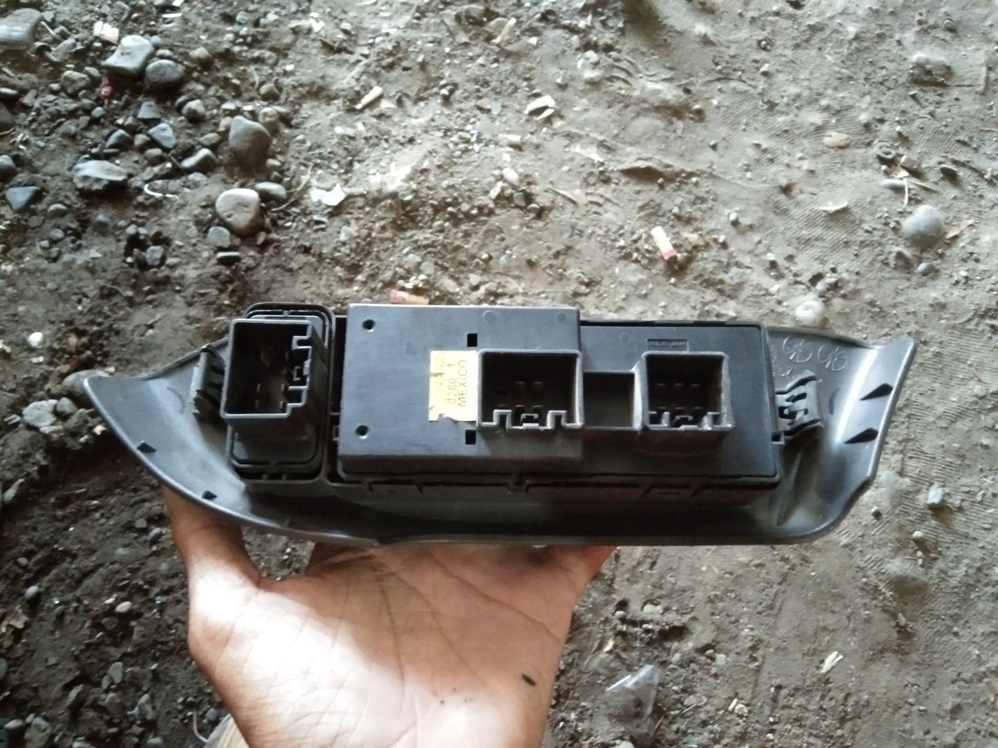 Explorer Main Switch Driver Side